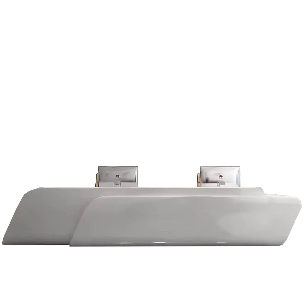 Auden · Front Reception Desk