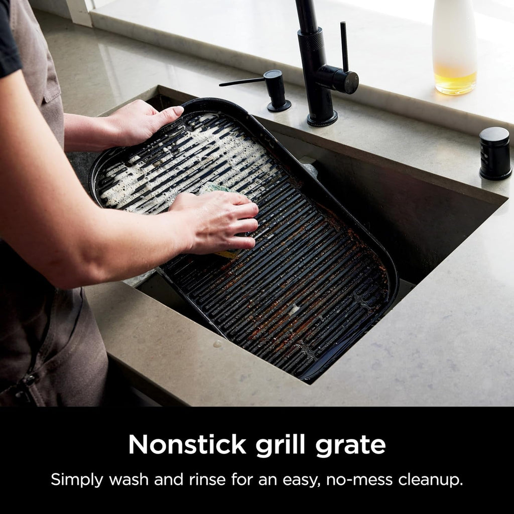 XL Smart Grill Smoker 7 In 1 With App Control Black