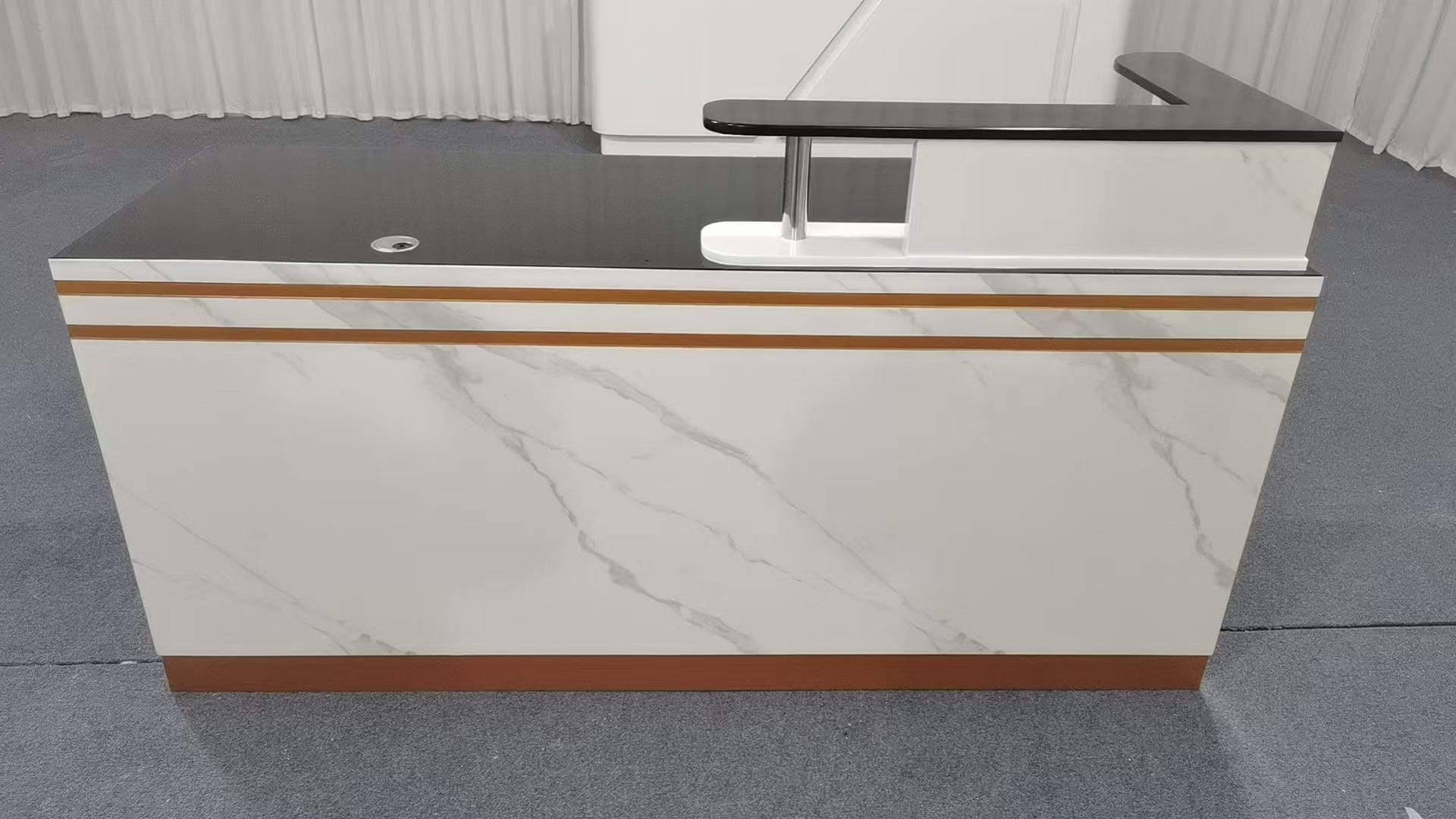 Hayes · Front Reception Desk
